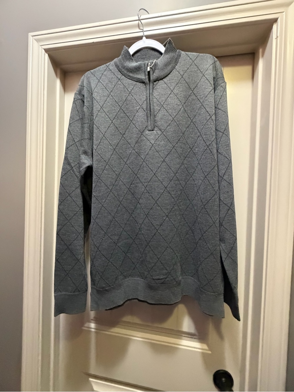 NWT Men's Gray Quarter-Zip Argyle Sweater Size XL